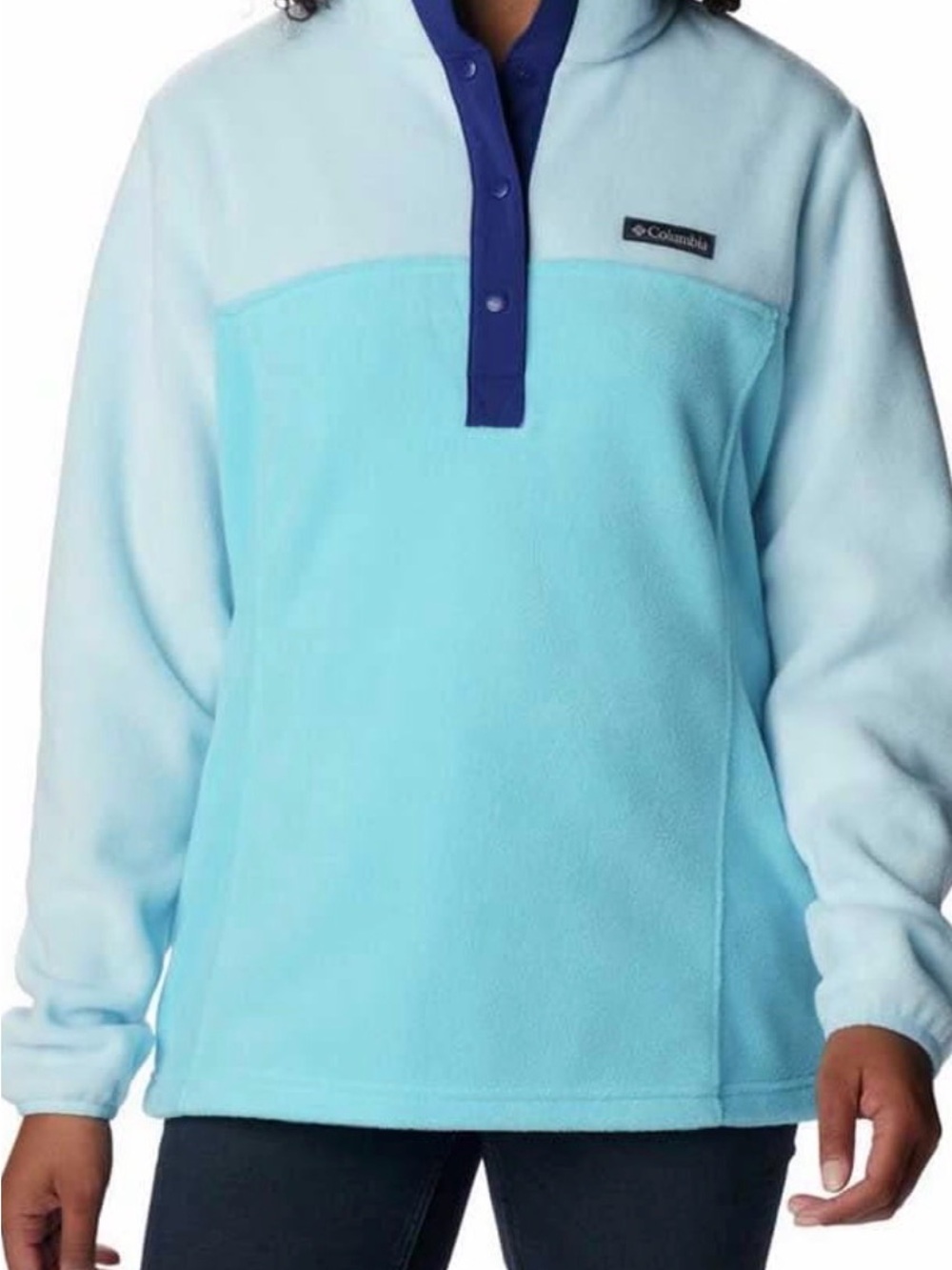 Columbia Light Blue and Aqua Snap-Placket Fleece Pullover